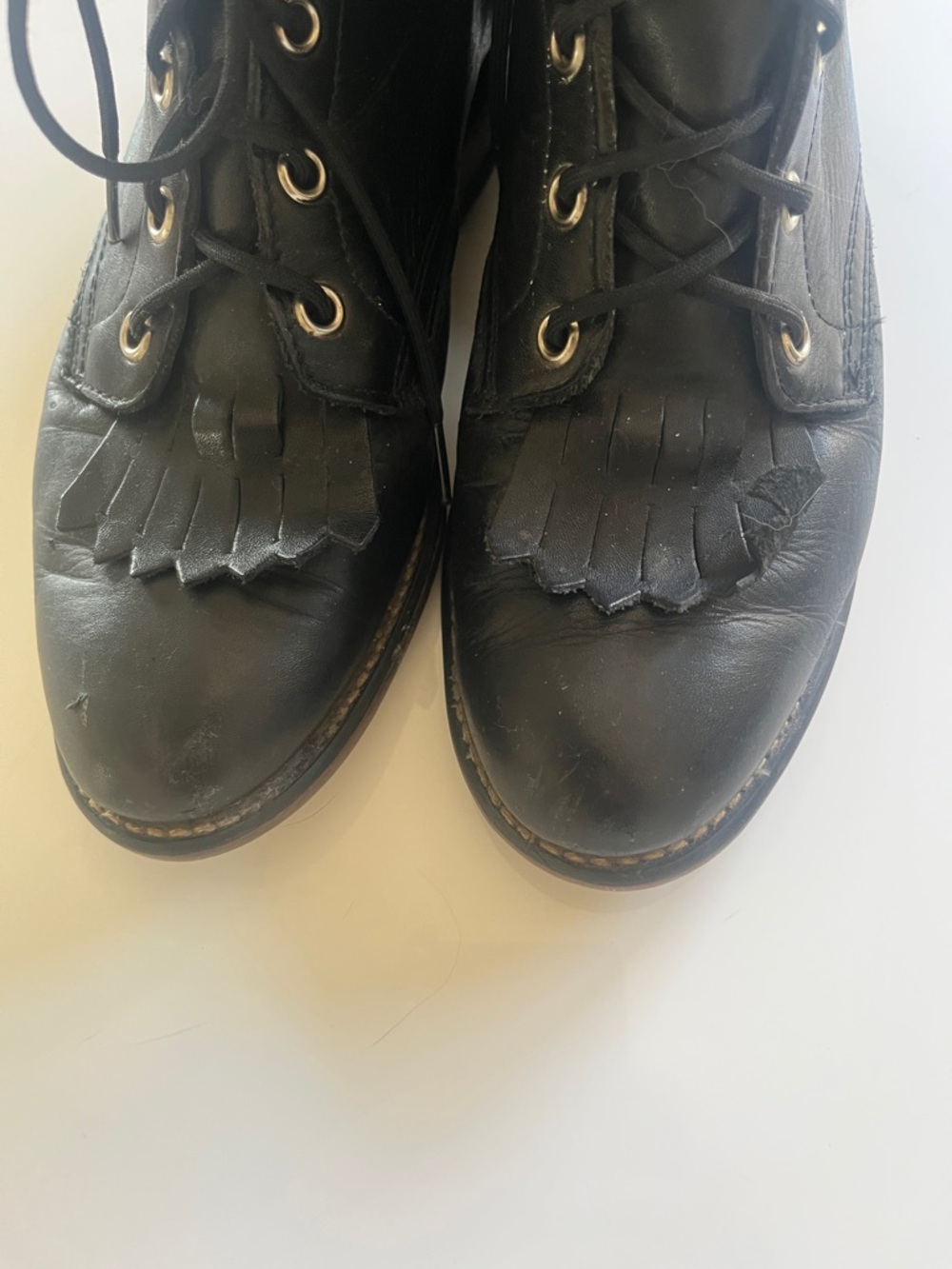 Laredo Women's Black Lace-Up Leather Roper Ankle Boots 7 medium width - Picture 5 of 9